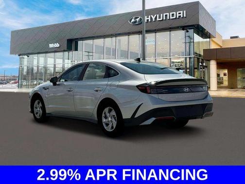 2025 Hyundai SONATA SE