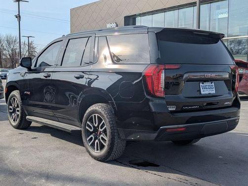 2023 GMC Yukon AT4