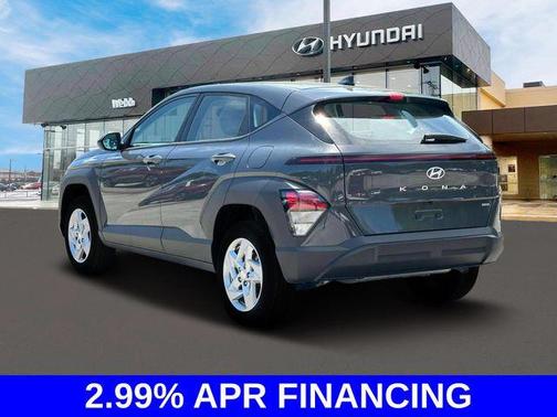 2025 Hyundai KONA SE