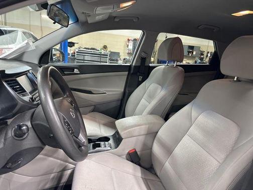 2018 Hyundai TUCSON SEL