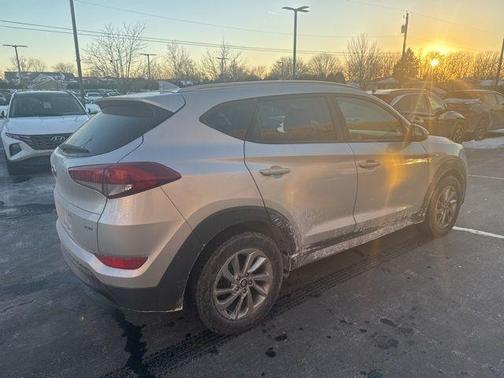 2018 Hyundai TUCSON SEL