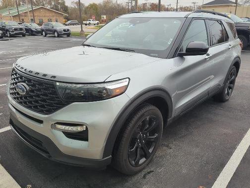 2023 Ford Explorer ST-Line
