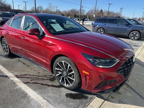 2023 Hyundai SONATA Limited