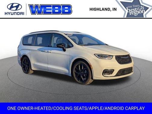 Bright White Clearcoat 2025 Chrysler Pacifica Limited