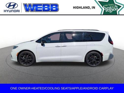 Bright White Clearcoat 2025 Chrysler Pacifica Limited