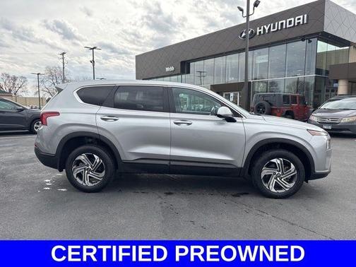 Shimmering Silver Pearl 2023 Hyundai SANTA FE SE