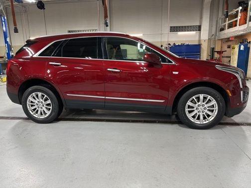 2018 Cadillac XT5 Base