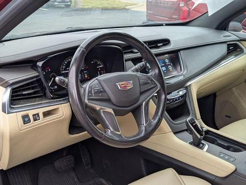 2018 Cadillac XT5 Base