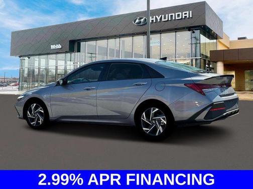 2025 Hyundai ELANTRA HEV SEL Sport