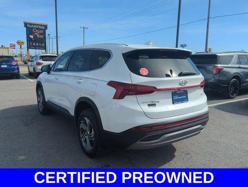 2022 Hyundai SANTA FE SE