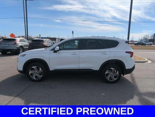 2022 Hyundai SANTA FE SE