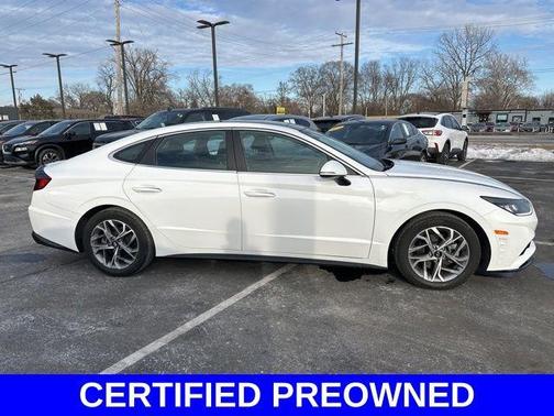 2023 Hyundai SONATA SEL