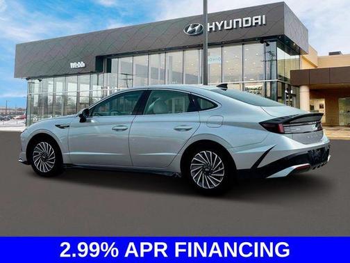 2025 Hyundai SONATA Hybrid SEL