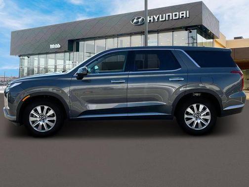 2025 Hyundai PALISADE SE