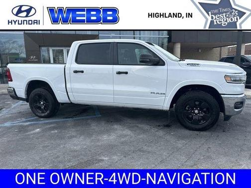 Bright White Clearcoat 2025 RAM 1500 Big Horn/Lone Star