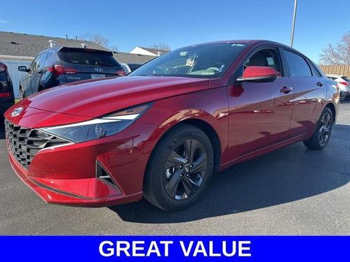 2023 Hyundai ELANTRA SEL