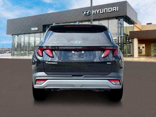 Phantom Black 2026 Hyundai TUCSON SEL