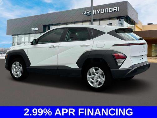 2025 Hyundai KONA SE