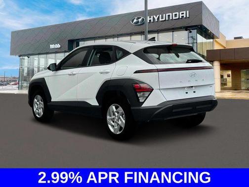 2025 Hyundai KONA SE