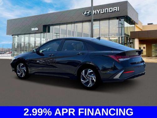2025 Hyundai ELANTRA HEV SEL Sport