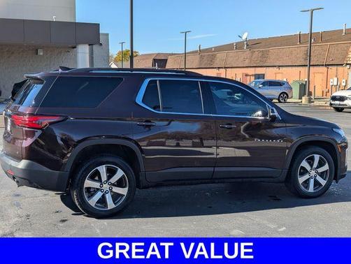 2023 Chevrolet Traverse LT Leather
