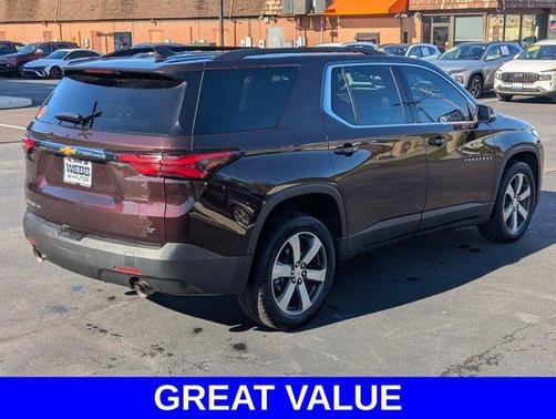 2023 Chevrolet Traverse LT Leather