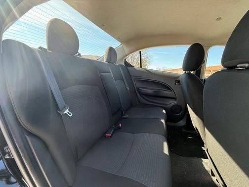 2022 Mitsubishi Mirage G4 ES