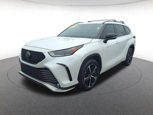 2022 Toyota Highlander XSE