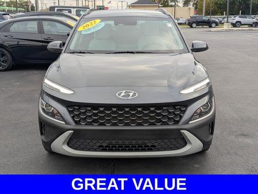 2022 Hyundai KONA SEL