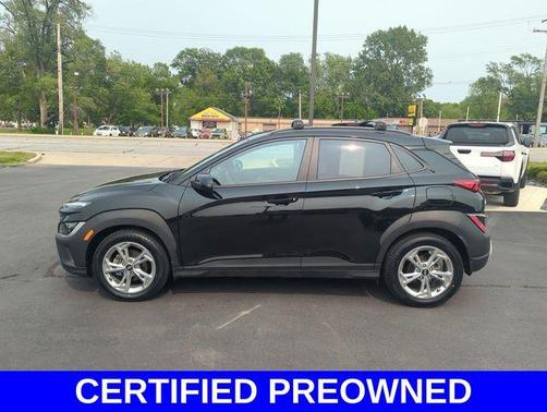 2022 Hyundai KONA SEL