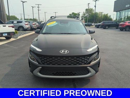 2022 Hyundai KONA SEL