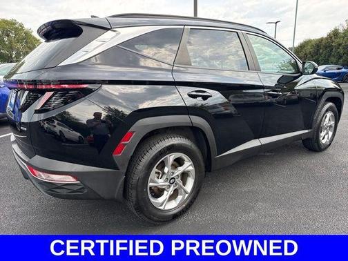 2022 Hyundai TUCSON SEL