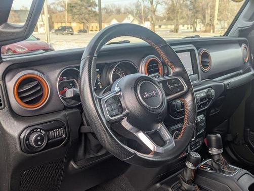 2021 Jeep Gladiator Mojave