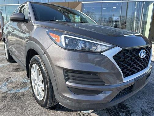 2020 Hyundai TUCSON SE