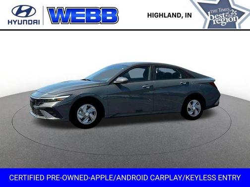 Gray 2025 Hyundai ELANTRA SE