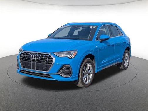 2023 Audi Q3 45 S line Premium