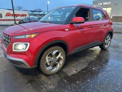 2023 Hyundai VENUE Limited