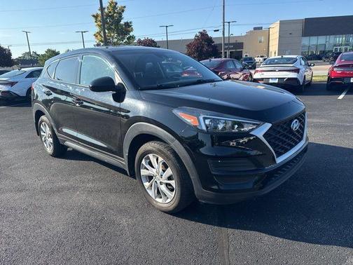 2019 Hyundai TUCSON SE