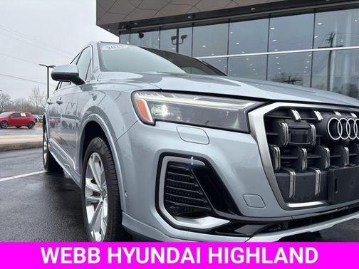 2025 Audi Q7 55 Premium Plus