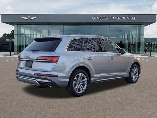 2025 Audi Q7 55 Premium Plus