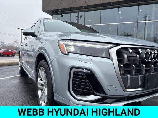 2025 Audi Q7 55 Premium Plus