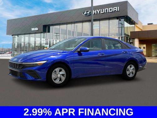 2025 Hyundai ELANTRA SE
