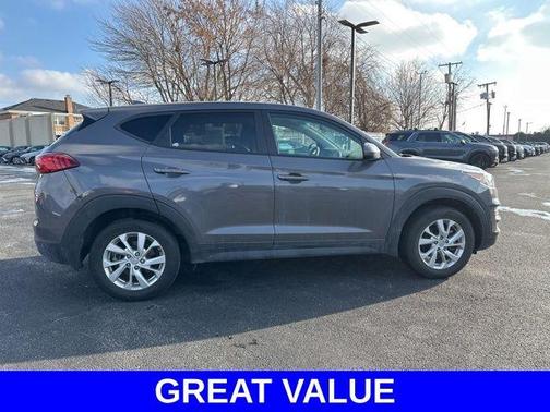 2021 Hyundai TUCSON SE