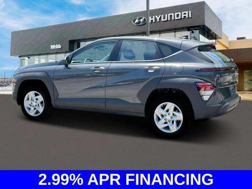 2025 Hyundai KONA SE