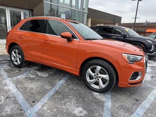 2020 Audi Q3 45 Premium