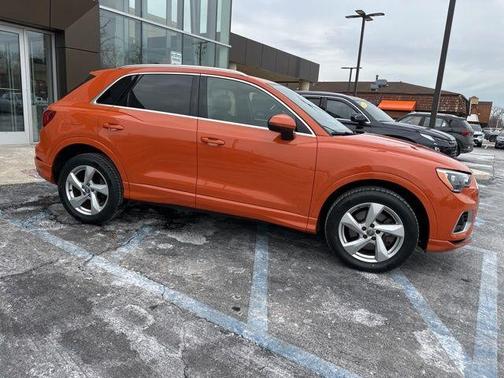 2020 Audi Q3 45 Premium