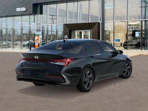 2026 Hyundai ELANTRA SEL