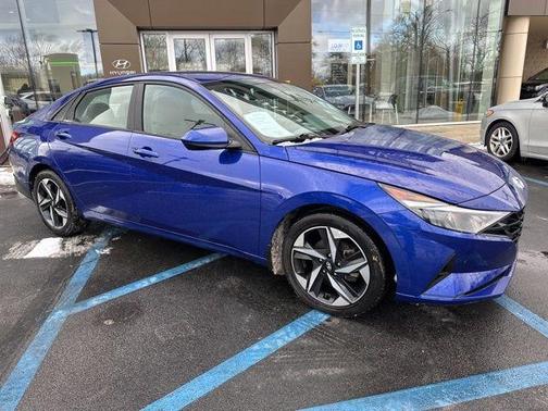 2023 Hyundai ELANTRA SEL
