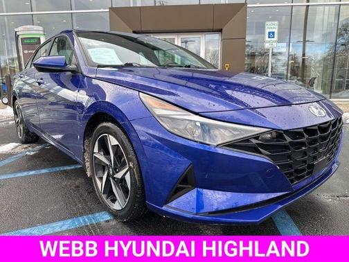 2023 Hyundai ELANTRA SEL