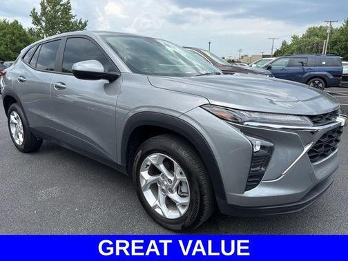 2024 Chevrolet Trax LS